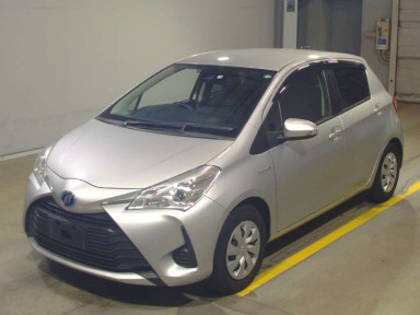 2019 Toyota Vitz