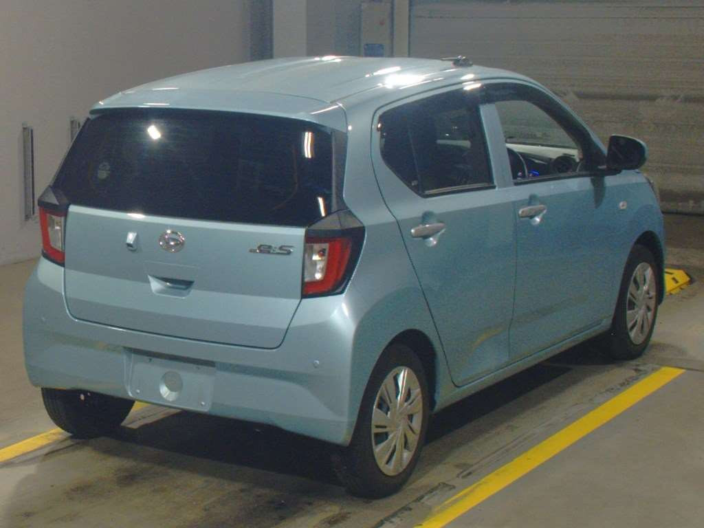 2022 Daihatsu Mira es LA350S[1]