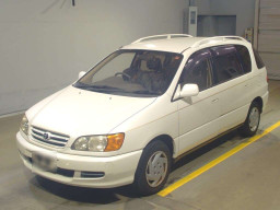 1999 Toyota Ipsum