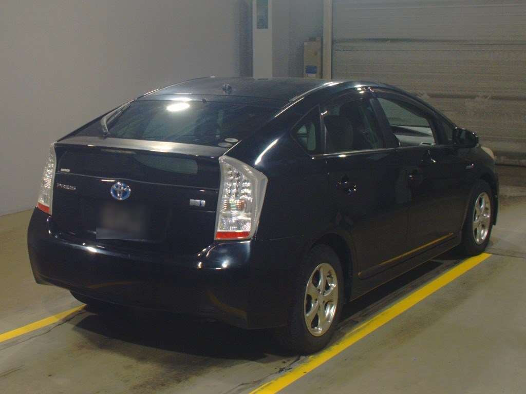 2011 Toyota Prius ZVW30[1]