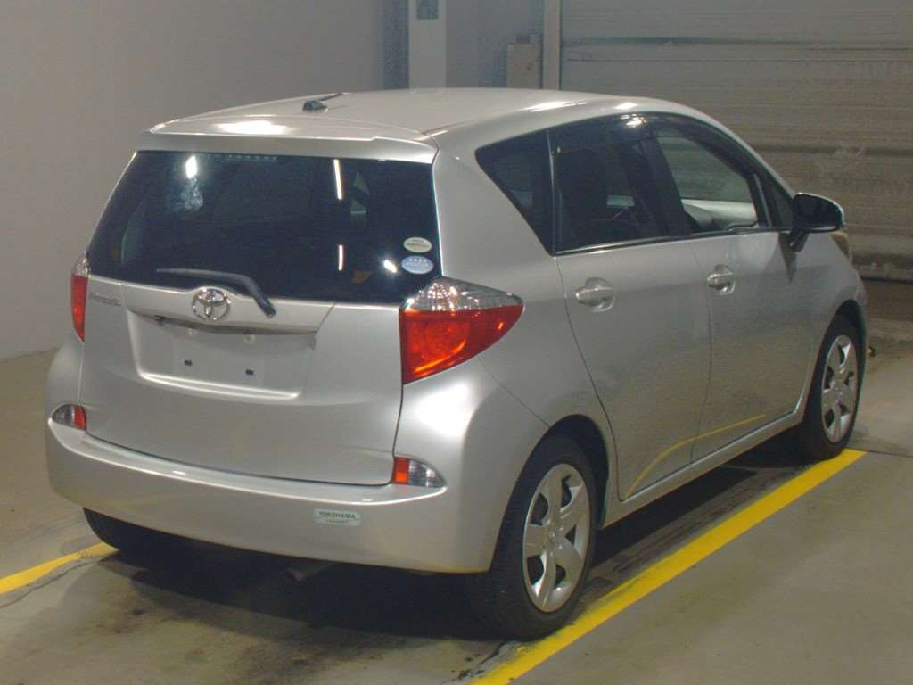 2012 Toyota Ractis NCP120[1]