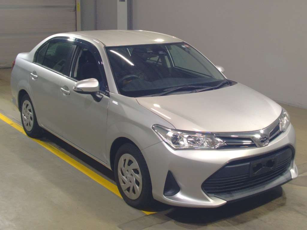 2019 Toyota Corolla Axio NRE161[2]