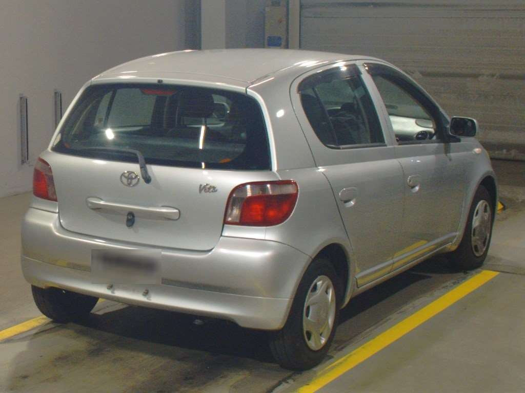 2000 Toyota Vitz SCP10[1]