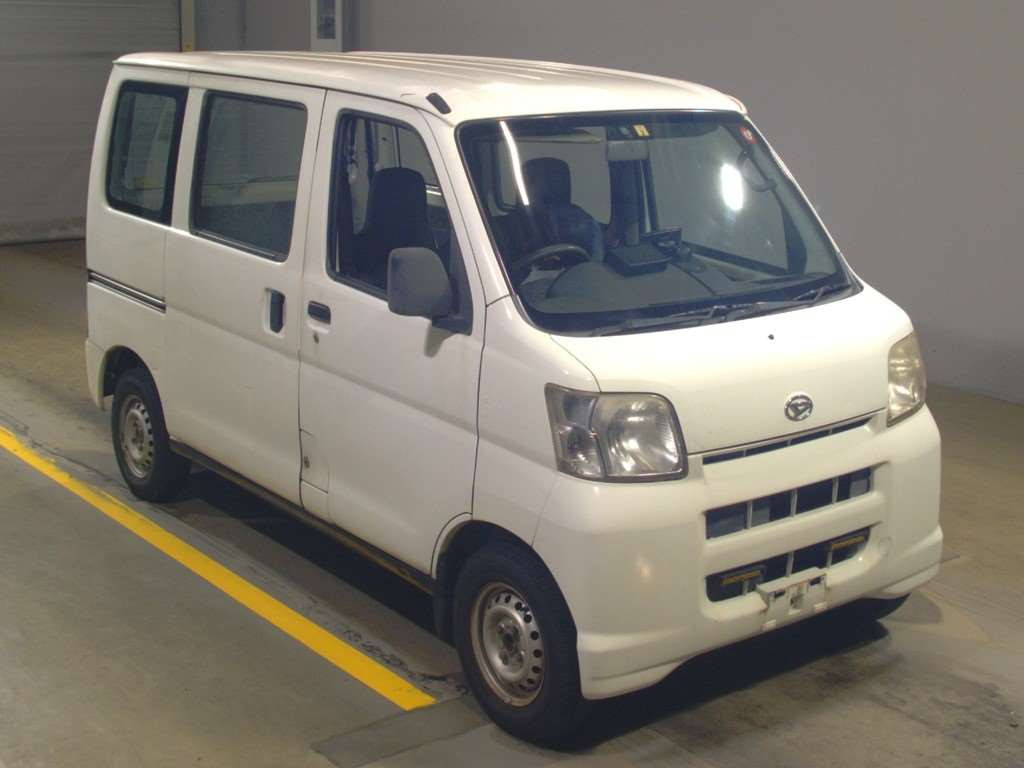 2005 Daihatsu Hijet Cargo S320V[2]