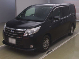 2015 Toyota Noah