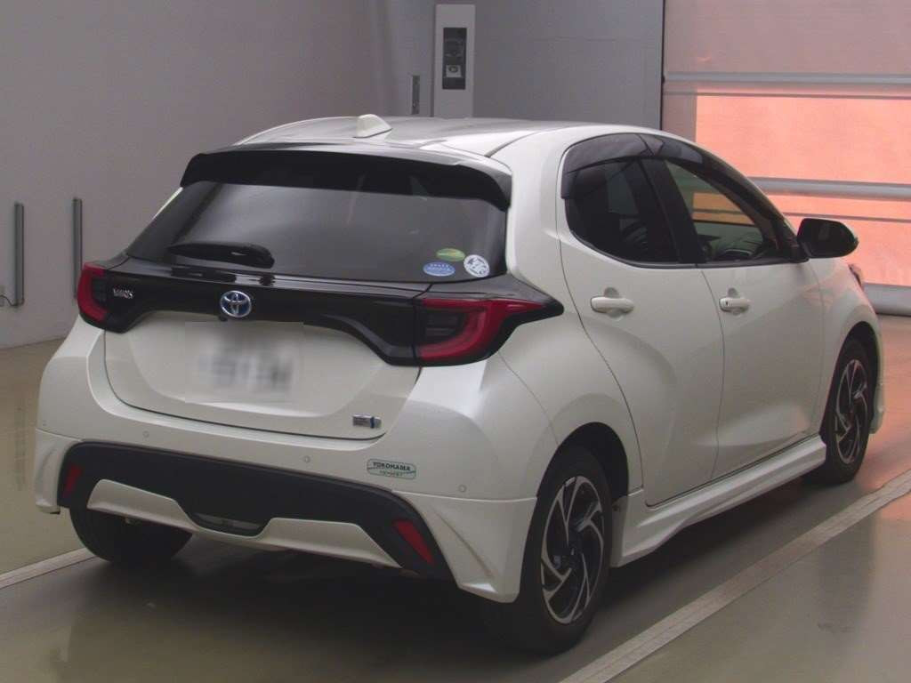 2021 Toyota YARIS MXPH10[1]