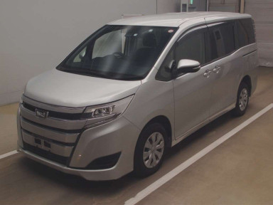 2019 Toyota Noah