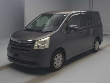 2008 Toyota Noah