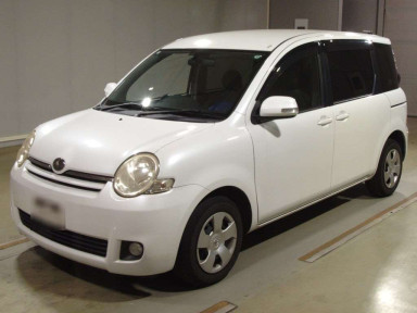 2009 Toyota Sienta