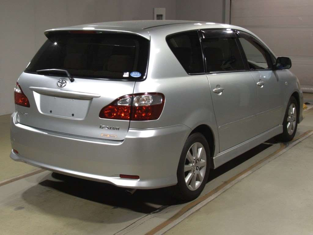 2008 Toyota Ipsum ACM21W[1]