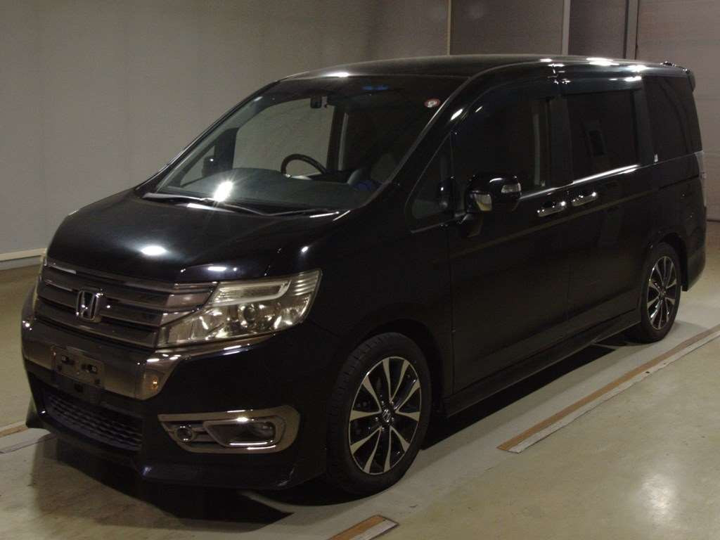 2013 Honda Step WGN Spada RK5[0]