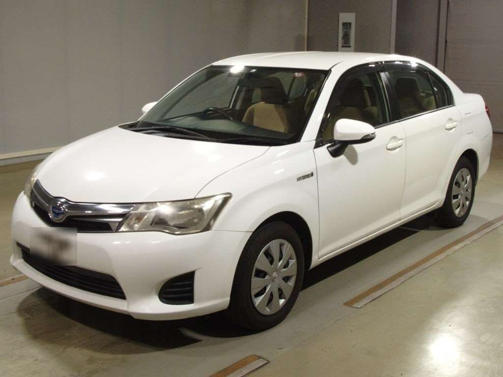 2013 Toyota Corolla Axio NKE165[0]