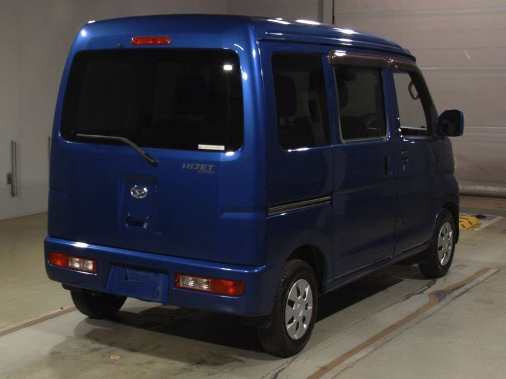 2015 Daihatsu Hijet Cargo S331V[1]