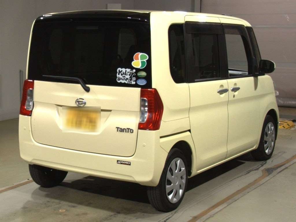 2018 Daihatsu Tanto LA600S[1]