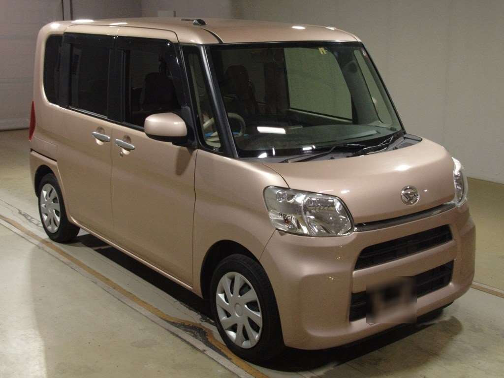 2017 Daihatsu Tanto LA600S[2]