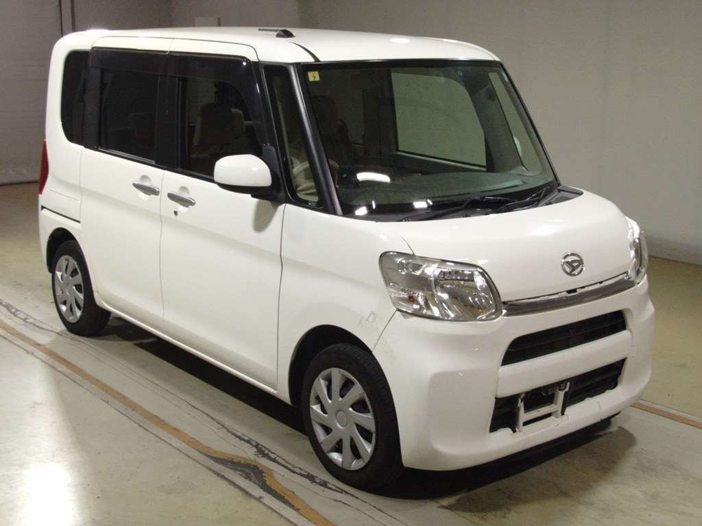 2016 Daihatsu Tanto LA600S[2]