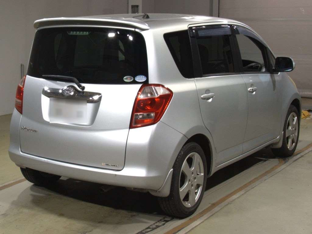 2006 Toyota Ractis NCP100[1]