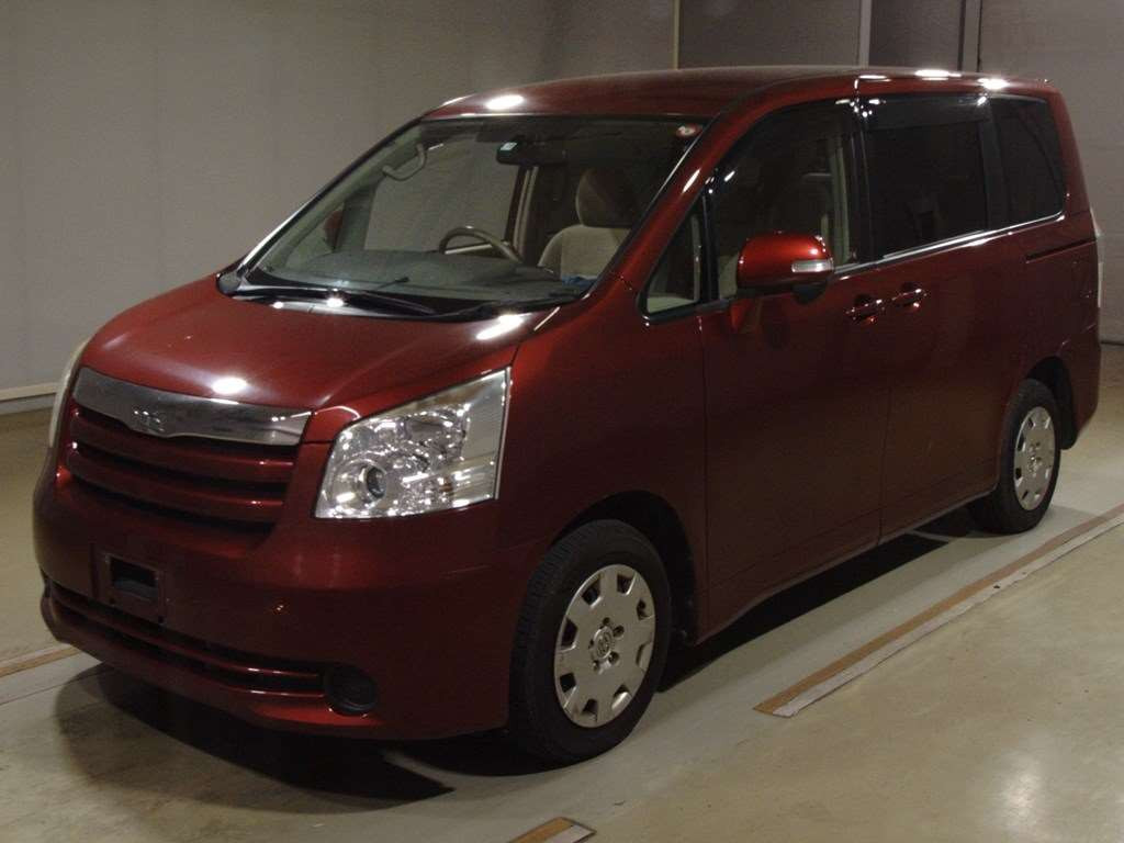 2007 Toyota Noah ZRR70G[0]