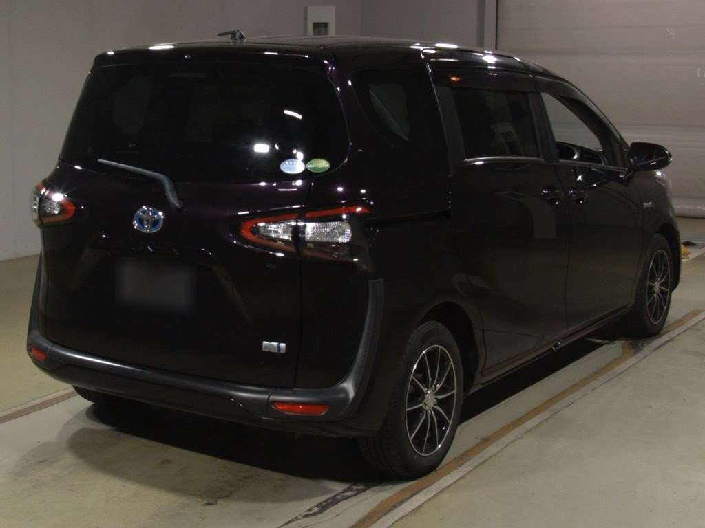 2018 Toyota Sienta NHP170G[1]