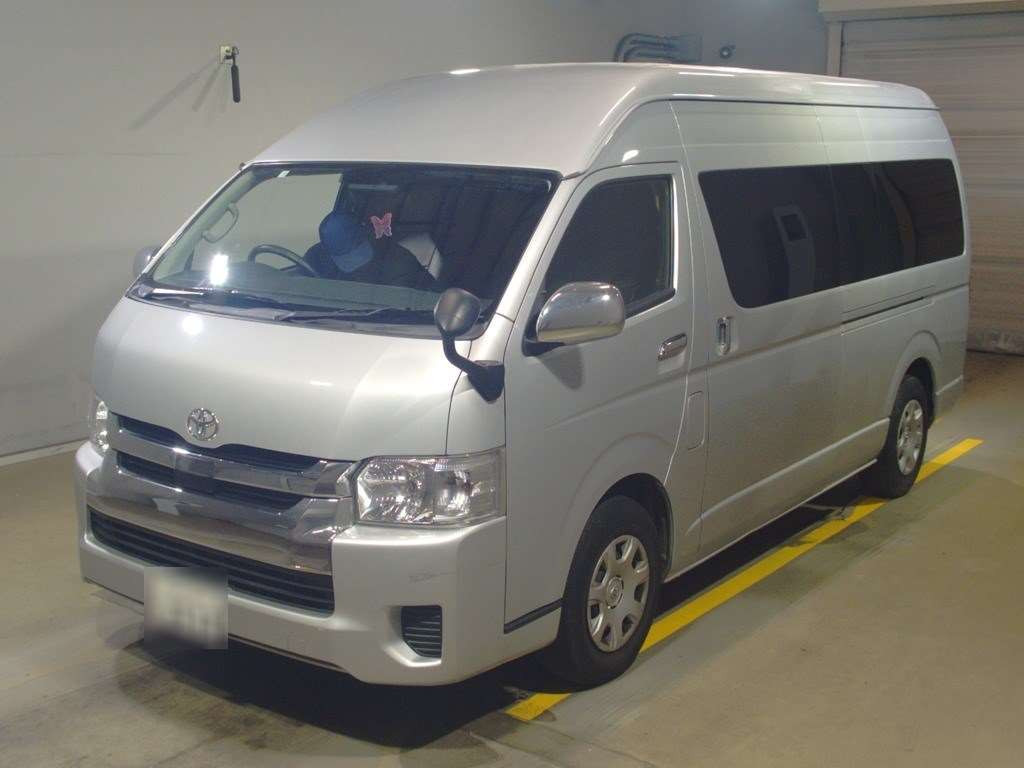 2020 Toyota Hiace Wagon TRH224W[0]