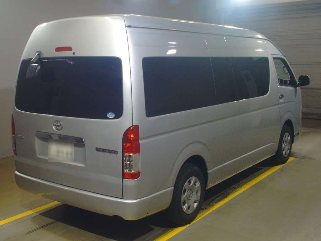 2020 Toyota Hiace Wagon TRH224W[1]