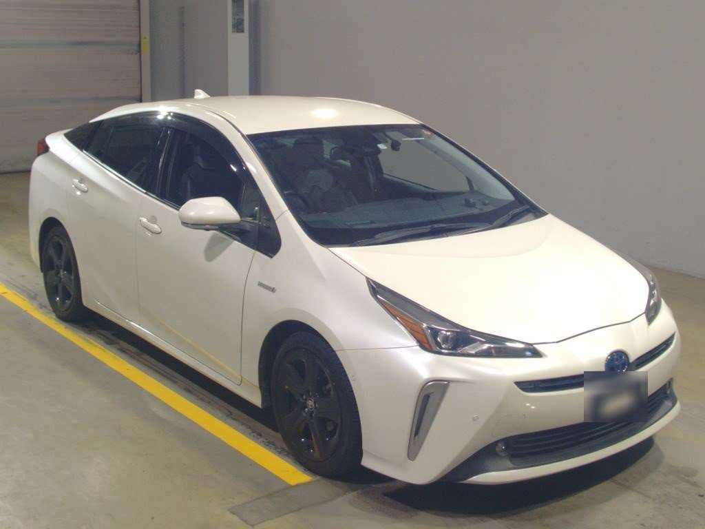 2019 Toyota Prius ZVW51[2]