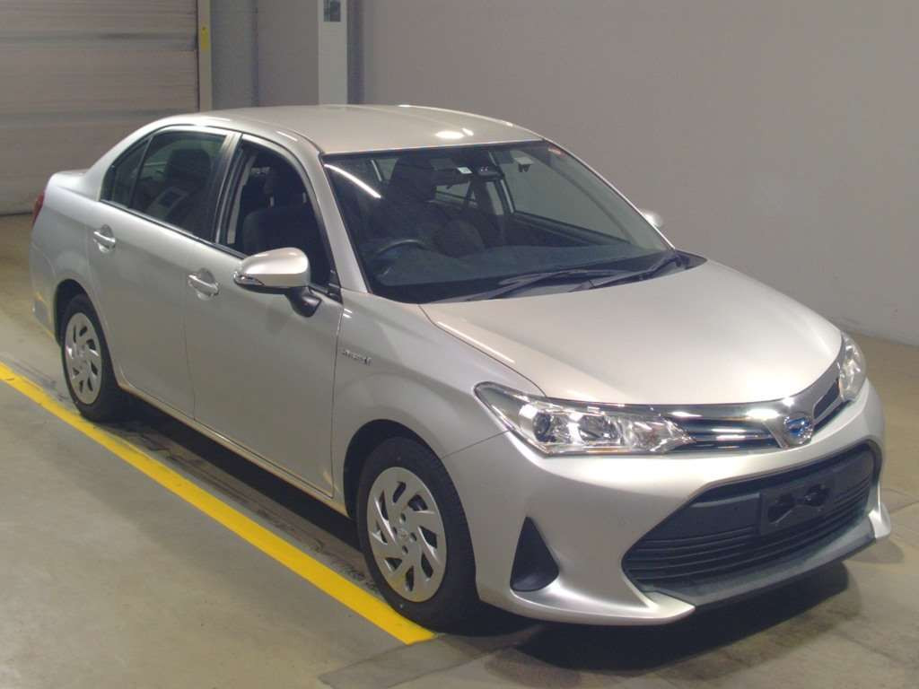 2019 Toyota Corolla Axio NKE165[2]