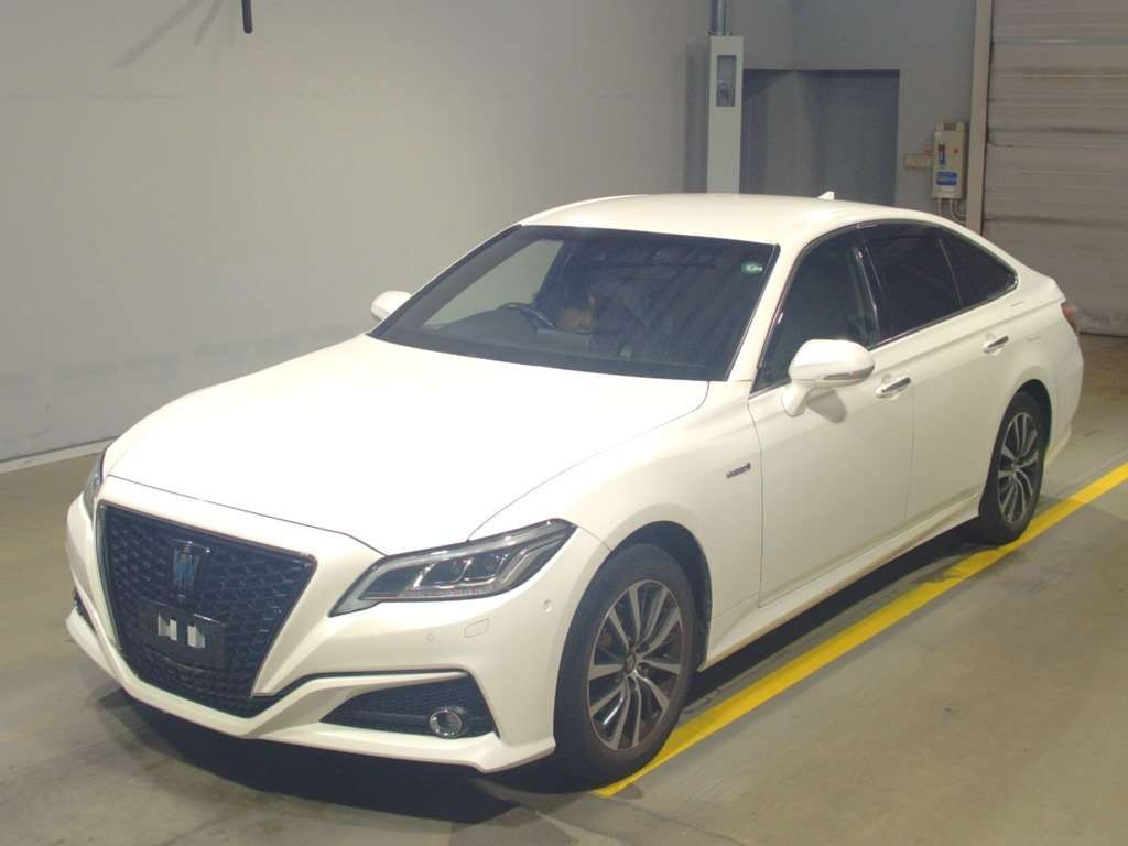 2019 Toyota Crown Hybrid AZSH21[0]