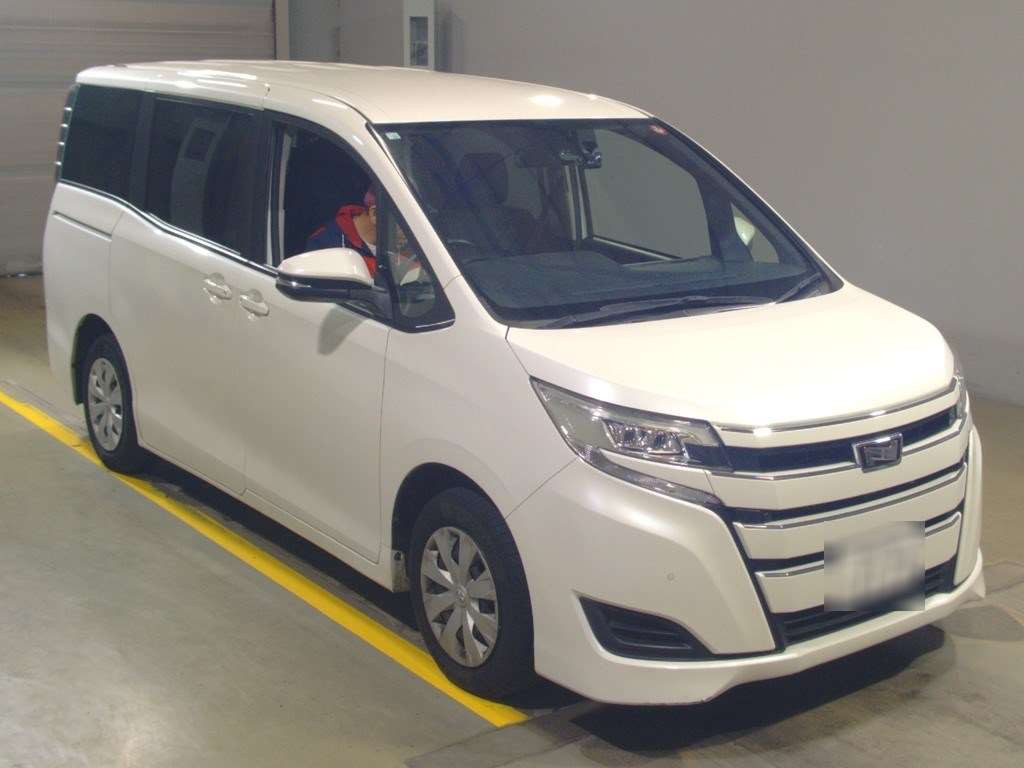 2019 Toyota Noah ZRR80G[2]