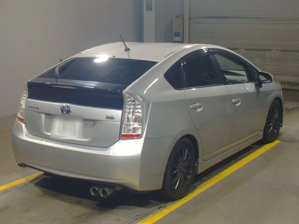 2009 Toyota Prius ZVW30[1]