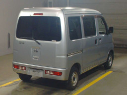 2013 Toyota Pixis Van