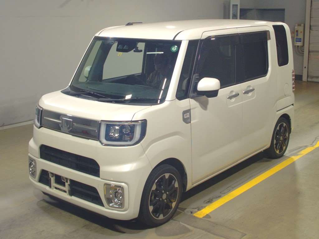 2017 Daihatsu Wake LA700S[0]