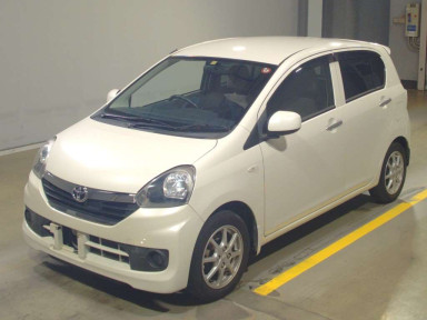 2013 Toyota Pixis Epoch