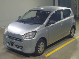 2017 Daihatsu Mira es