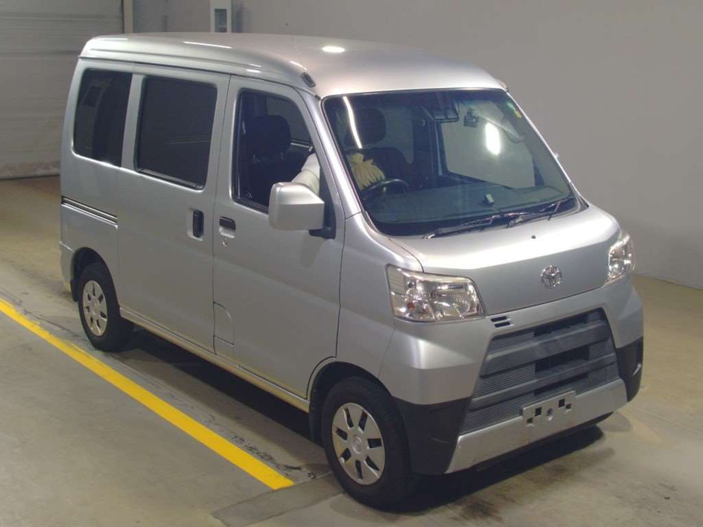 2019 Toyota Pixis Van S321M[2]