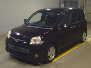 2011 Toyota Sienta