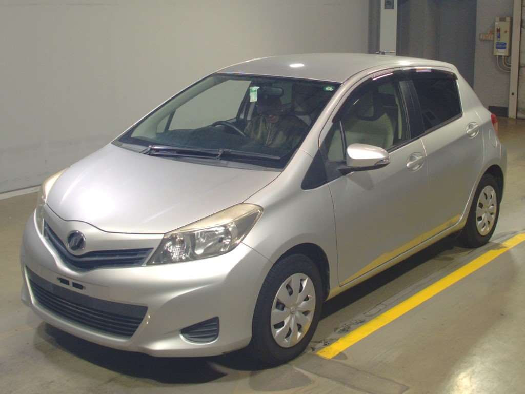 2012 Toyota Vitz KSP130[0]