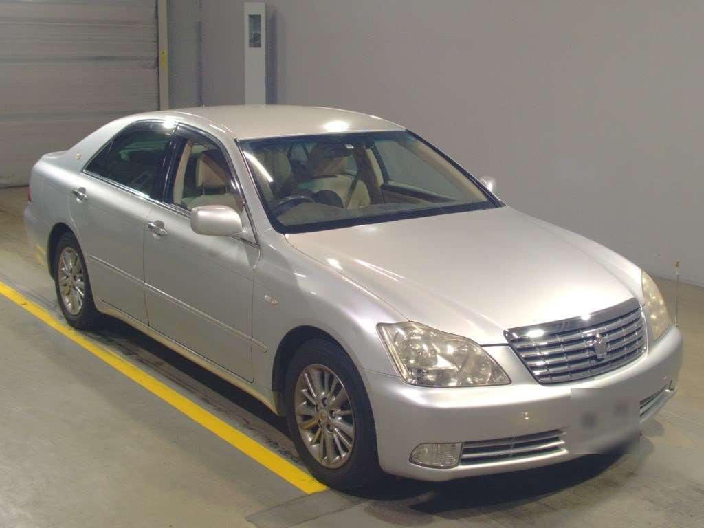 2006 Toyota Crown GRS180[2]