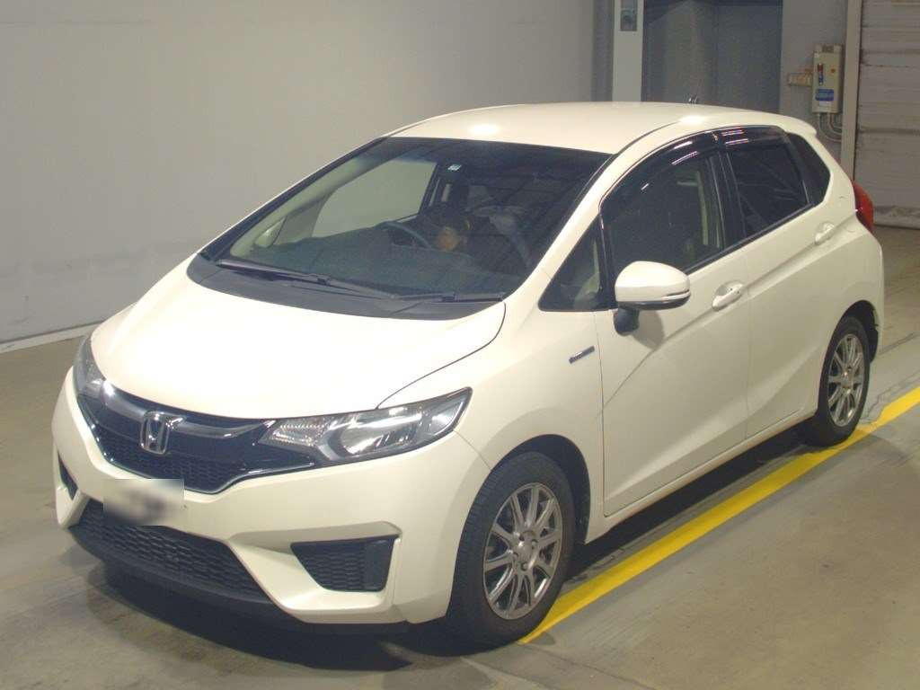 2015 Honda Fit Hybrid GP5[0]