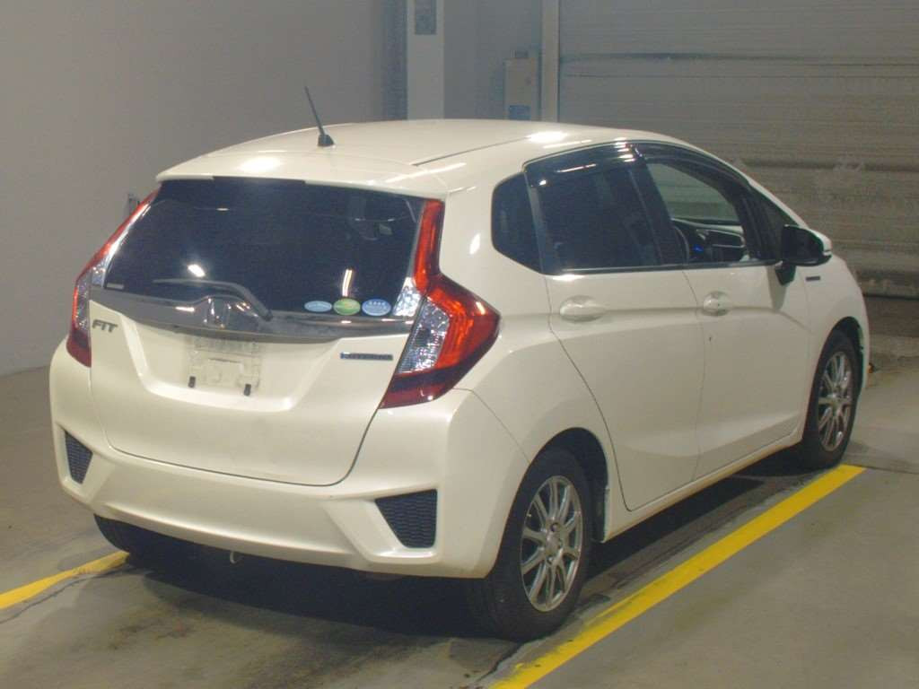 2015 Honda Fit Hybrid GP5[1]