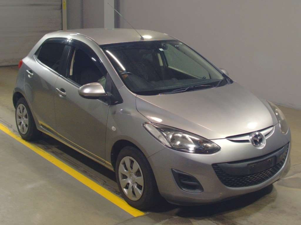 2012 Mazda Demio DE3FS[2]