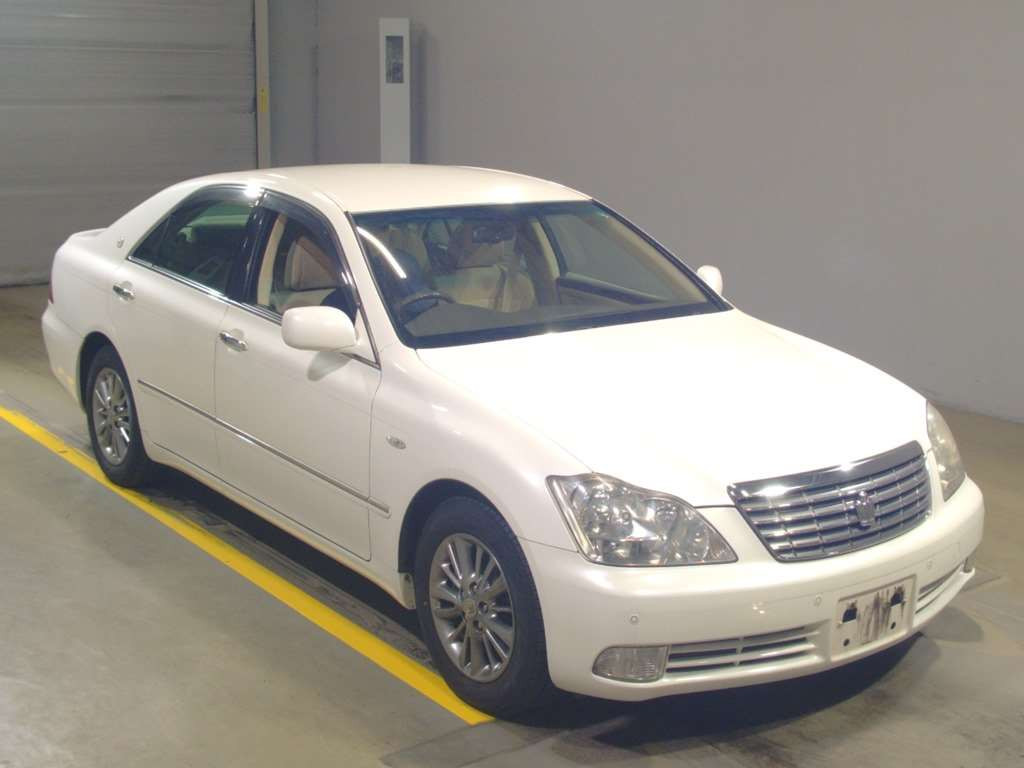 2007 Toyota Crown GRS180[2]