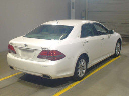 2008 Toyota Crown