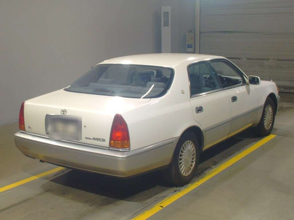 1996 Toyota Crown Majesta UZS151[1]