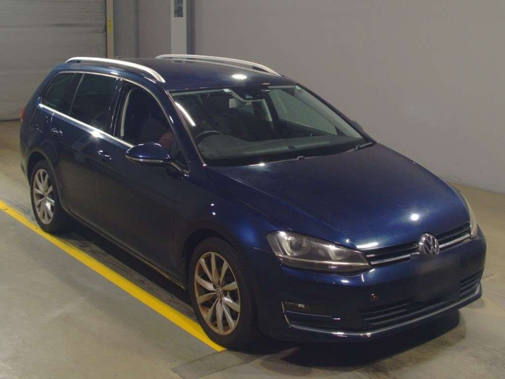 2014 Volkswagen Golf Variant AUCHP[2]