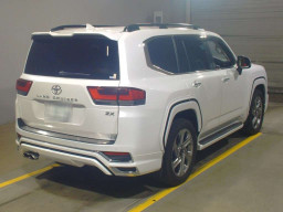 2023 Toyota Land Cruiser