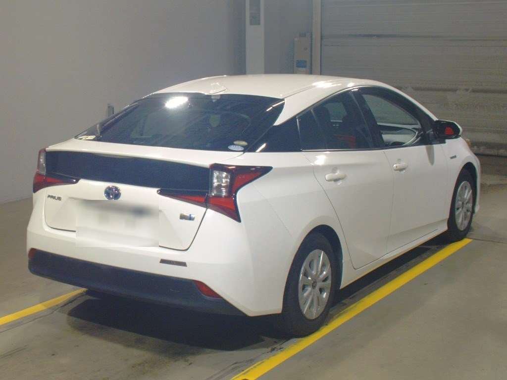 2019 Toyota Prius ZVW51[1]