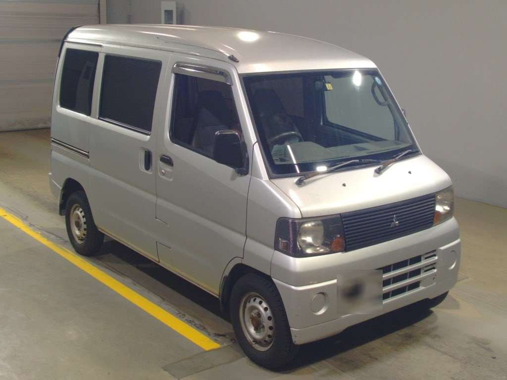 2002 Mitsubishi Minicab Van U61V[2]