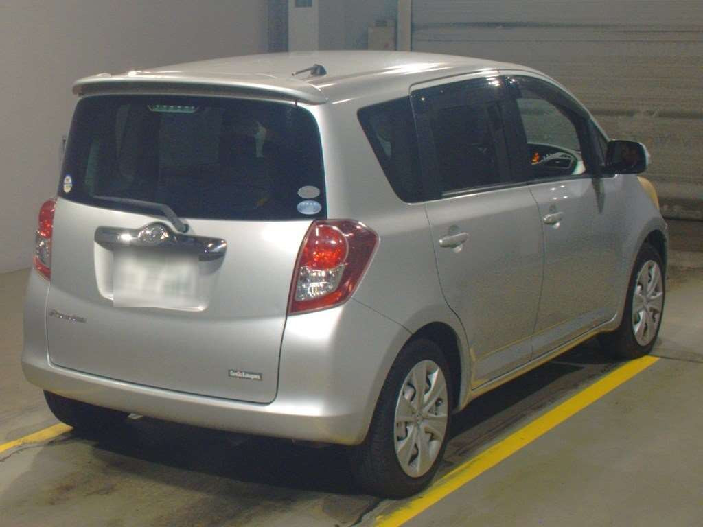 2008 Toyota Ractis NCP100[1]