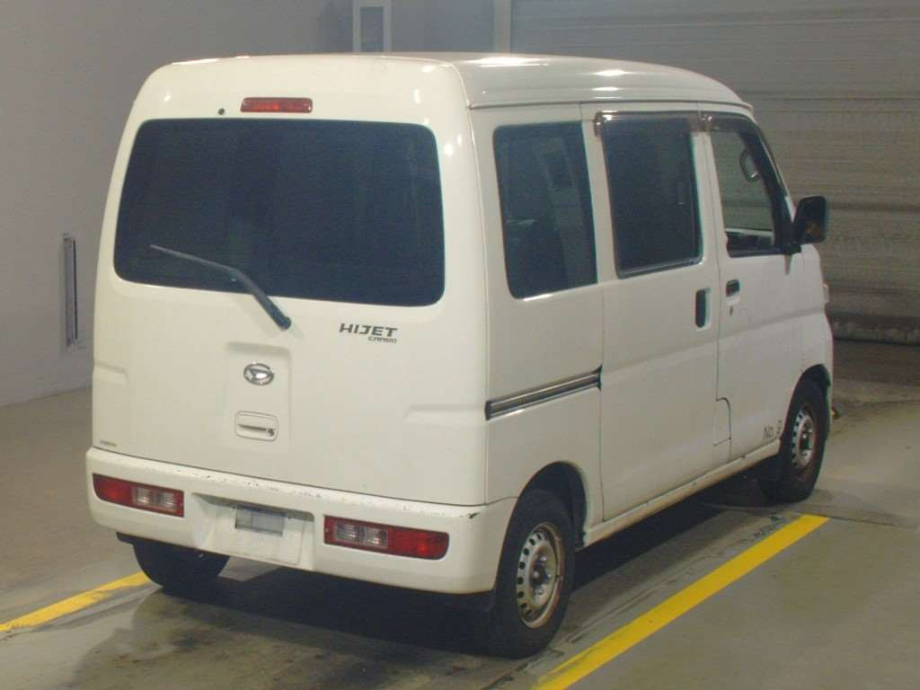 2017 Daihatsu Hijet Cargo S321V[1]